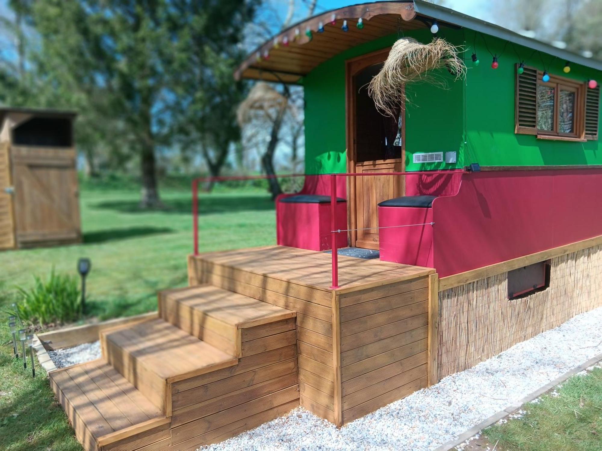 Le Val Daniniere B&B Adult Only Le Mesnil-Garnier 外观 照片